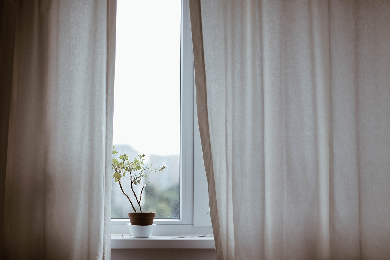 Współczynnik uw okna. Dobrze zabezpieczony dom – współczynnik przenikania ciepła okna.